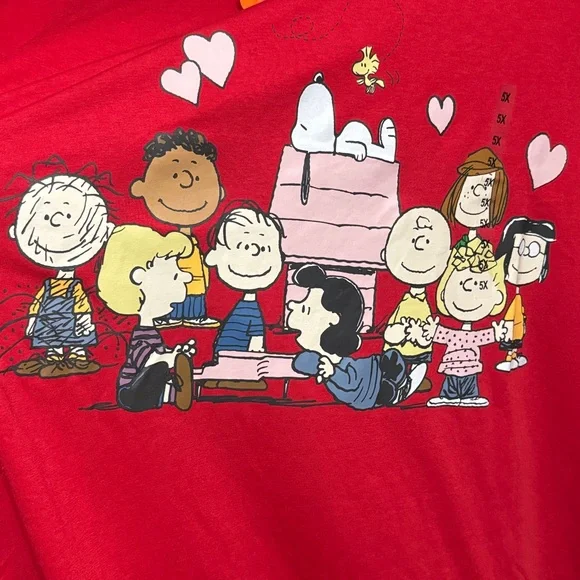 5X Snoopy peanuts + the gang t-shirt+Snoopy keychain+ Labatt’s blue cap 🧢 - Picture 4 of 14